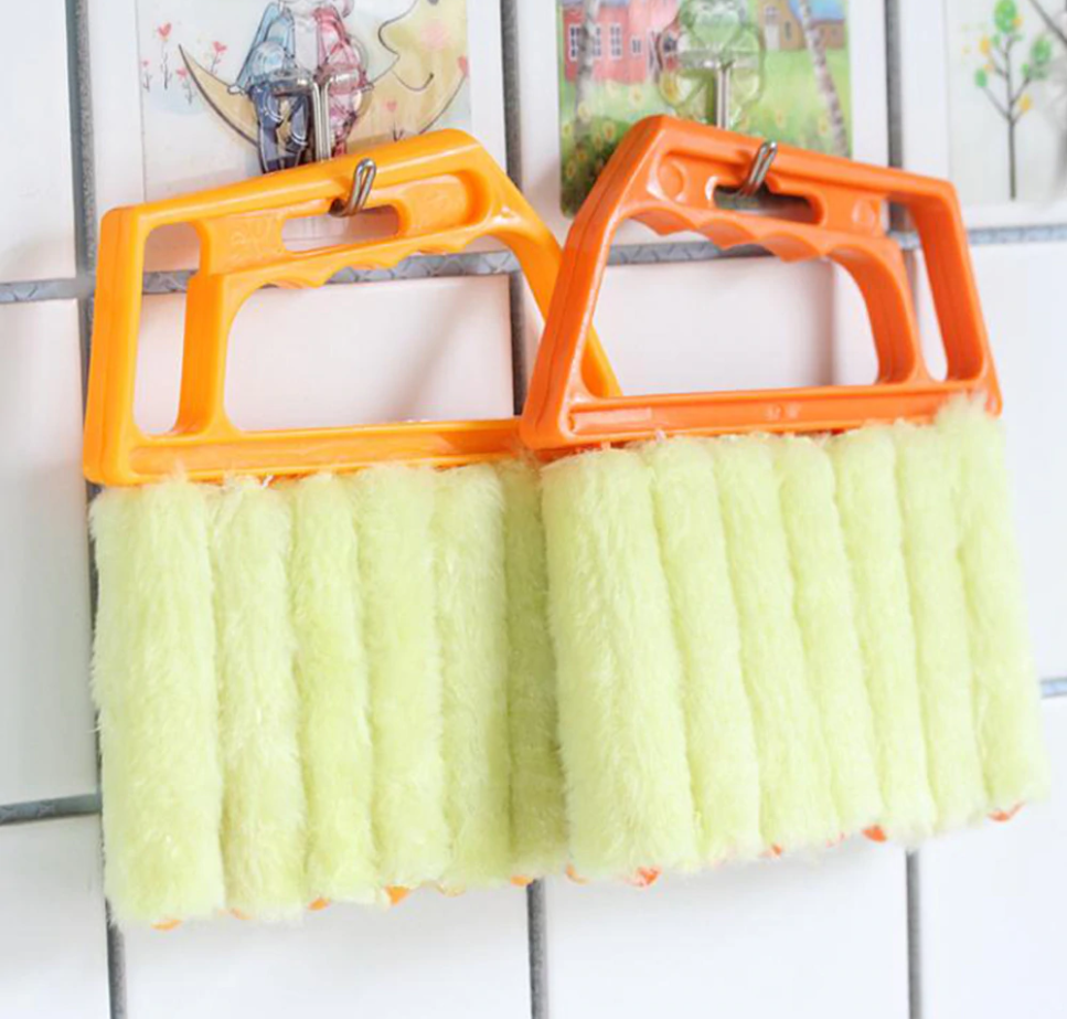 Mini Blind Cleaner Duster Brush