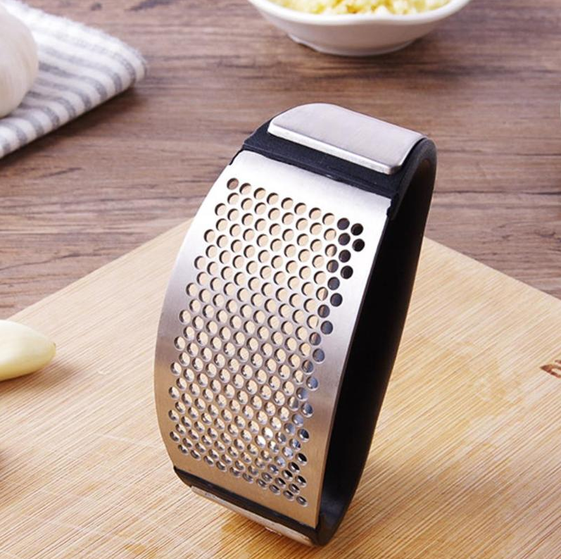 best garlic mincer tool