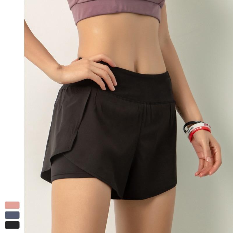 womens running shorts black